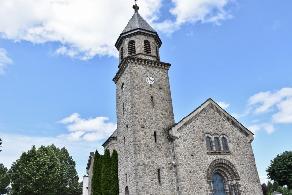 Photo Lacroix-Barrez - église saint Robert