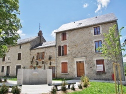 Photo paysage et monuments, Lapanouse - le village