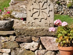 Photo paysage et monuments, Laval-Roquecezière - Le Village ( Croix )