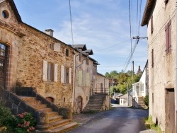 Photo paysage et monuments, Laval-Roquecezière - Le Village