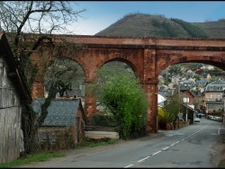 Photo paysage et monuments, Marcillac-Vallon - le pont