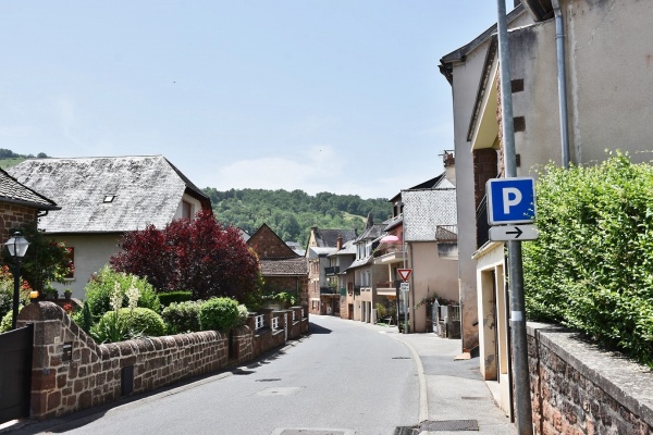 Photo Marcillac-Vallon - le village