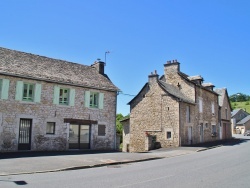 Photo paysage et monuments, Montrozier - le village