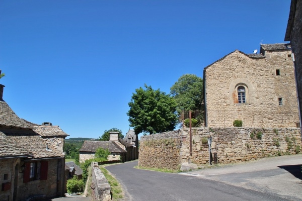 Photo Montrozier - le village