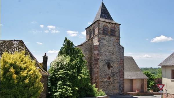 Photo Noailhac - église Saint Jean Baptiste