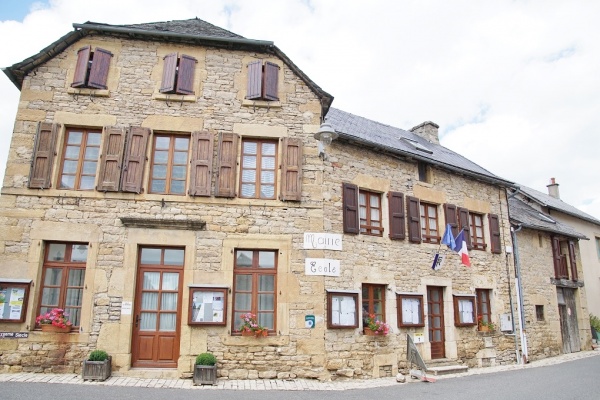 Photo Pierrefiche - la mairie