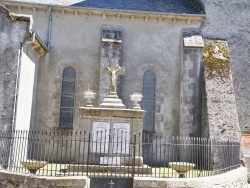 Photo paysage et monuments, Prades-Salars - le monument aux morts