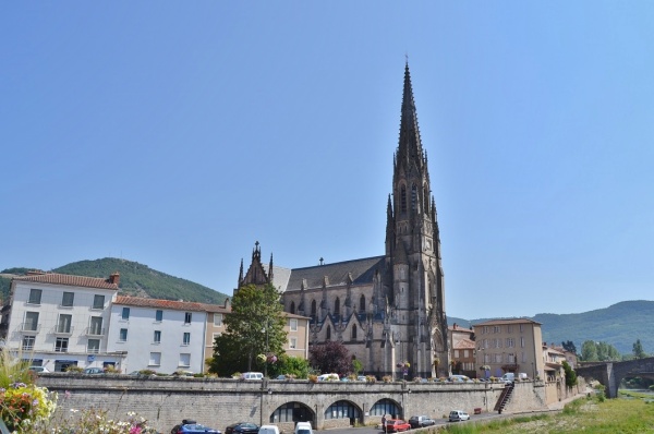 Photo Saint-Affrique - église Notre Dame