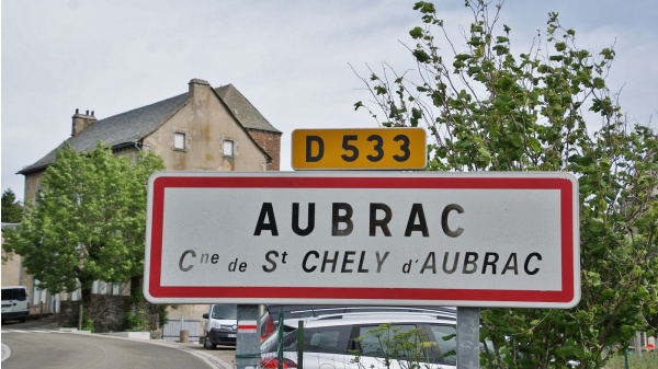 Photo Saint-Chély-d'Aubrac - Aubrac (12470)