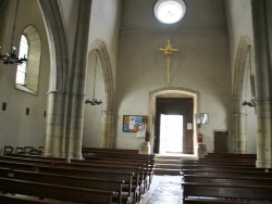 Photo paysage et monuments, Sainte-Eulalie-d'Olt - église Sainte Eulalie
