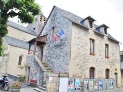 Photo paysage et monuments, Sainte-Eulalie-d'Olt - la mairie