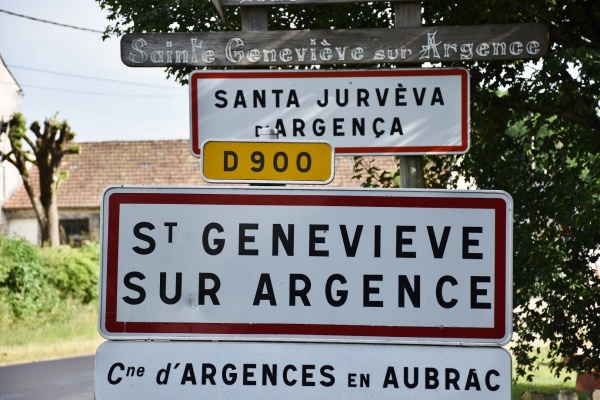 Photo Sainte-Geneviève-sur-Argence - sainte genevieve sur argence (12420)