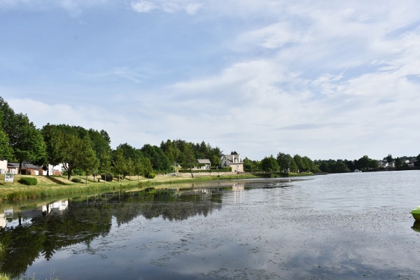 Photo Sainte-Geneviève-sur-Argence - la ville