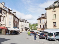 Photo paysage et monuments, Saint-Geniez-d'Olt - Le Village