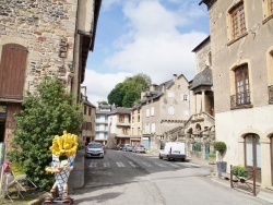 Photo paysage et monuments, Saint-Geniez-d'Olt - Le Village