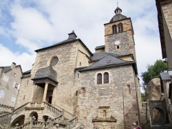 Photo paysage et monuments, Saint-Geniez-d'Olt - église St Geniez