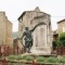 Photo Saint-Georges-de-Luzençon - le monument aux morts