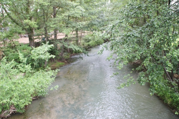 Photo Saint-Georges-de-Luzençon - la rivière