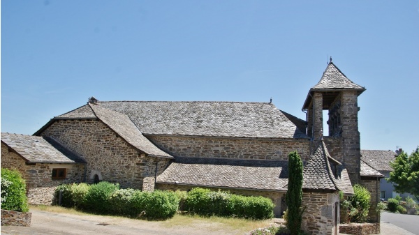 Photo Saint-Hippolyte - église Saint hippolyte