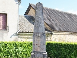 Photo paysage et monuments, Saint-Martin-de-Lenne - le monument aux morts