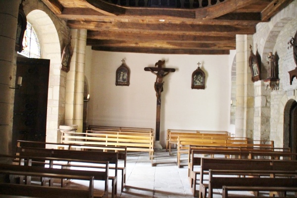 Photo Saint-Saturnin-de-Lenne - église Saint saturnin