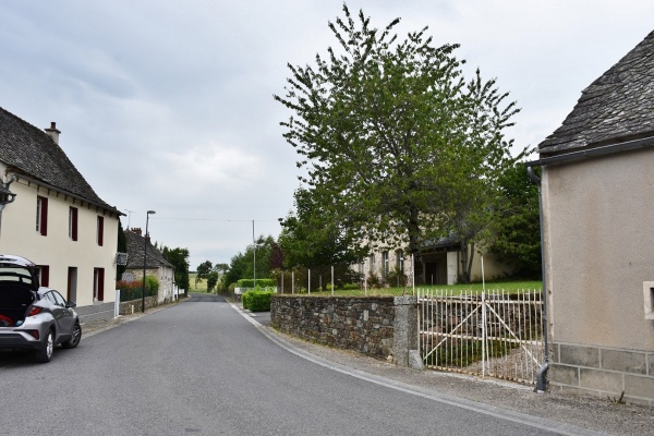 Photo Saint-Symphorien-de-Thénières - le village