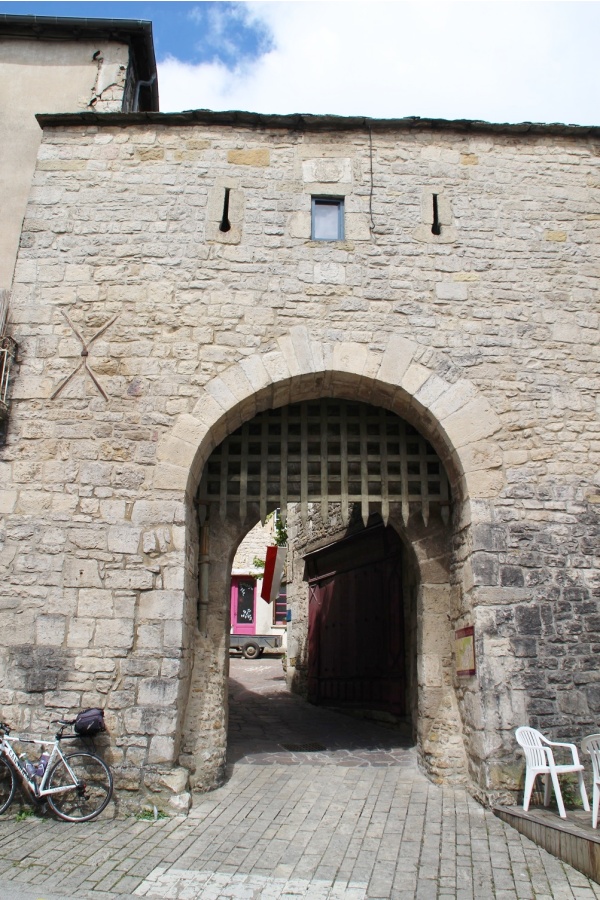 Photo Sévérac-le-Château - la porte