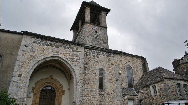 Photo Soulages-Bonneval - église sainte Anne