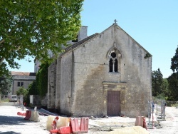 Photo paysage et monuments, Arles - église