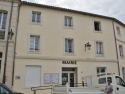 Photo paysage et monuments, Boulbon - la mairie