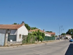 Photo paysage et monuments, Cabannes - le village