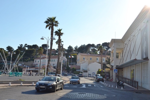 Photo Carry-le-Rouet - le village