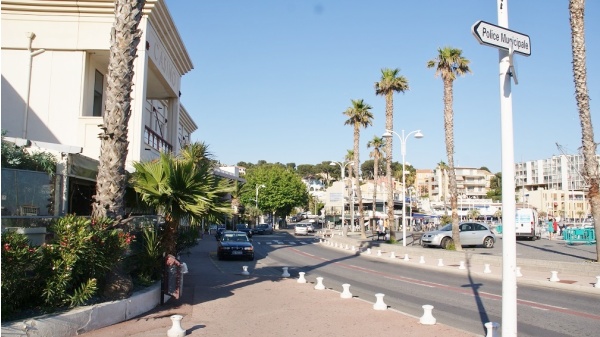 Photo Carry-le-Rouet - le village