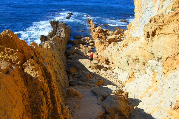 Photo Ensuès-la-Redonne - étranges érosions, la côte bleue