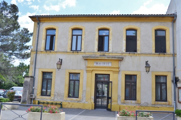 Photo Eyguières - la mairie