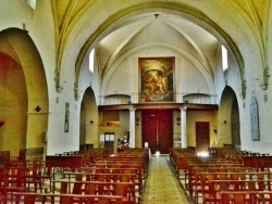 Photo paysage et monuments, Fontvieille - L'église
