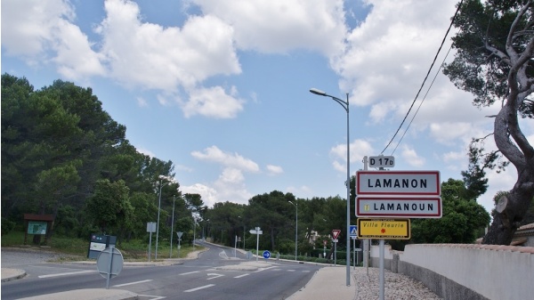 Photo Lamanon - la commune