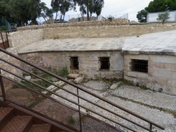 Photo paysage et monuments, Martigues - Jardin archéologique de Tholon à Ferrières