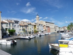 Photo paysage et monuments, Martigues - A nouveau, le quartier de l'Ile et ses barques