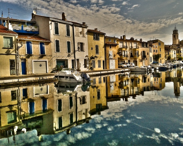Photo Martigues - Reflets sur le canal St-Sébastien (Martigues - photo HDR)