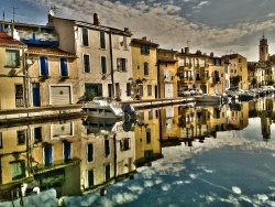 Photo paysage et monuments, Martigues - Reflets sur le canal St-Sébastien (Martigues - photo HDR)