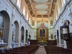 Photo paysage et monuments, Martigues - église