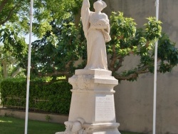 Photo paysage et monuments, Mollégès - le monument aux morts