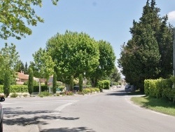 Photo paysage et monuments, Mouriès - la commune