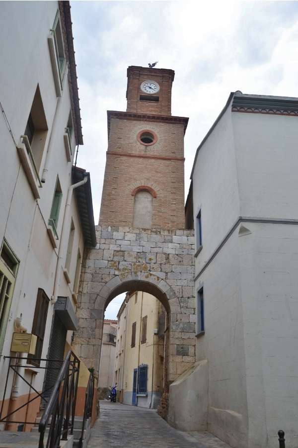 Photo Saintes-Maries-de-la-Mer - le village