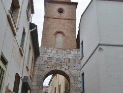 Photo paysage et monuments, Saintes-Maries-de-la-Mer - le village
