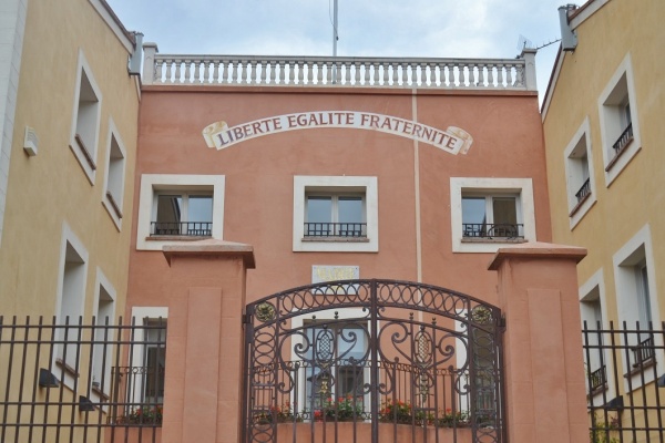 Photo Saintes-Maries-de-la-Mer - le village