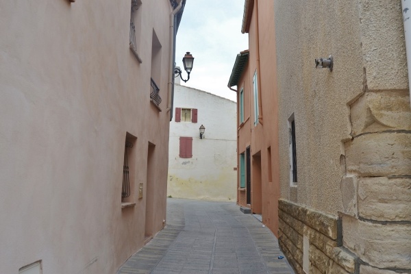 Photo Saintes-Maries-de-la-Mer - le village