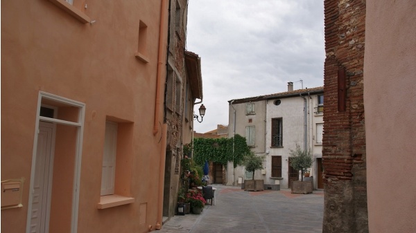 Photo Saintes-Maries-de-la-Mer - le village