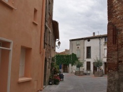 Photo paysage et monuments, Saintes-Maries-de-la-Mer - le village